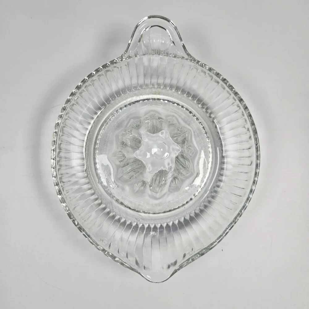 Vintage Pressed‎ Glass Clear Juicer Orange Lemon Citrus Reamer W/ Handle Spout